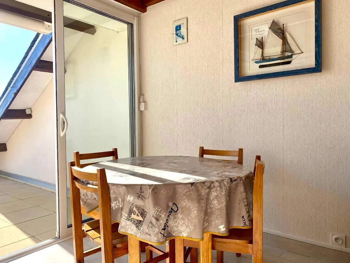 Ref 033 Appartement T3 Vue Mer Les Terrasses De Kerjouanno Arzon 0*,  France