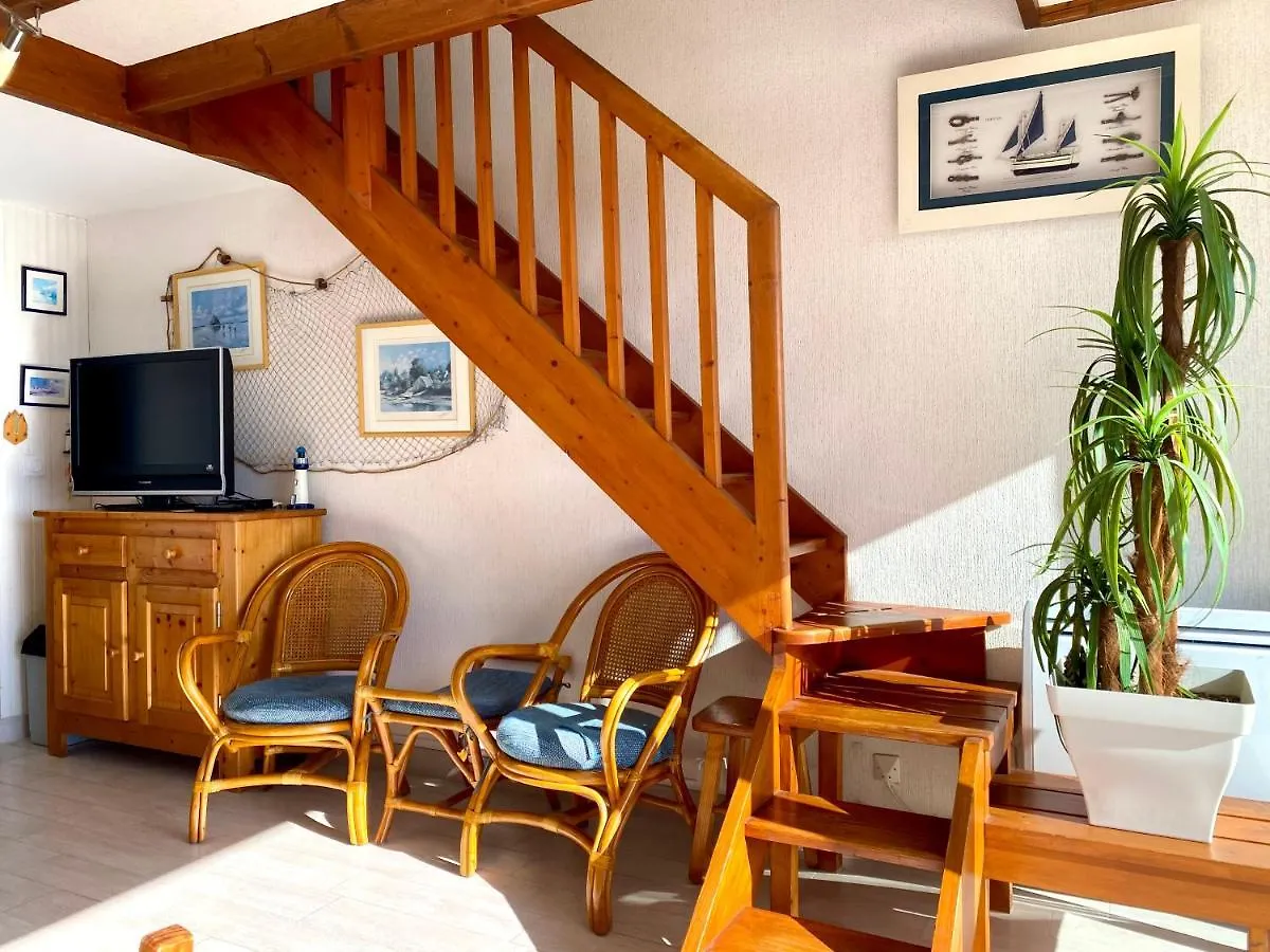 Ref 033 Appartement T3 Vue Mer Les Terrasses De Kerjouanno Arzon France