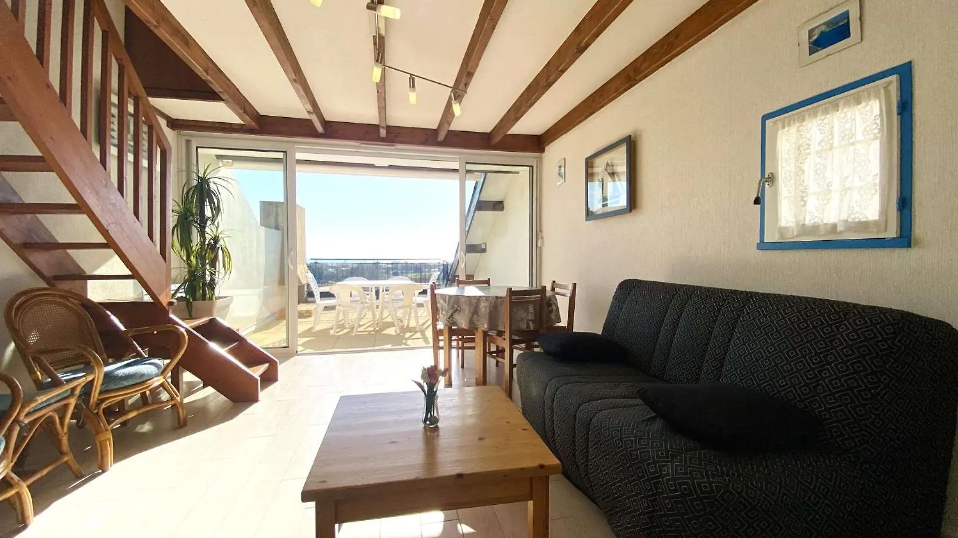 Ref 033 Appartement T3 Vue Mer Les Terrasses De Kerjouanno Arzon 0*,  France